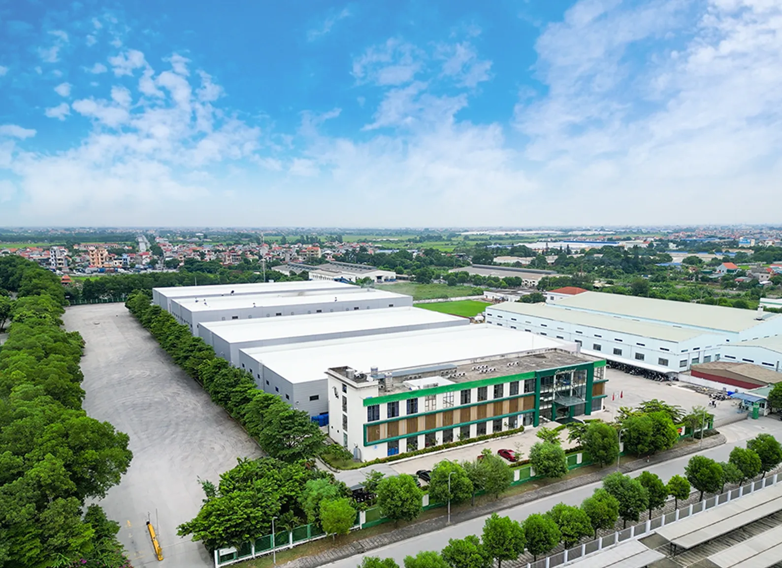 Worldboundgroup Aerial photo of Chinese factory